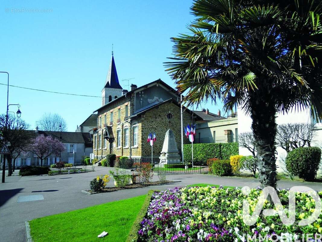 Photo 2 - Terrain à VILLECRESNES