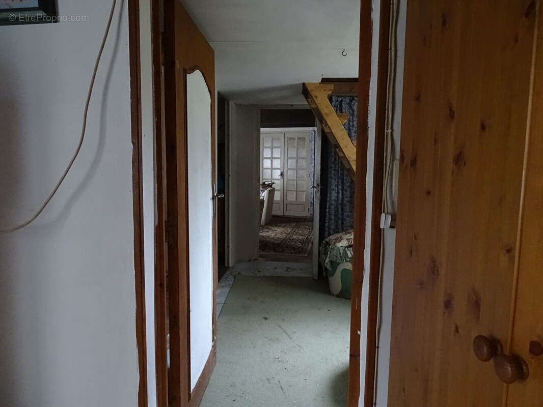 Maison à PLUSSULIEN