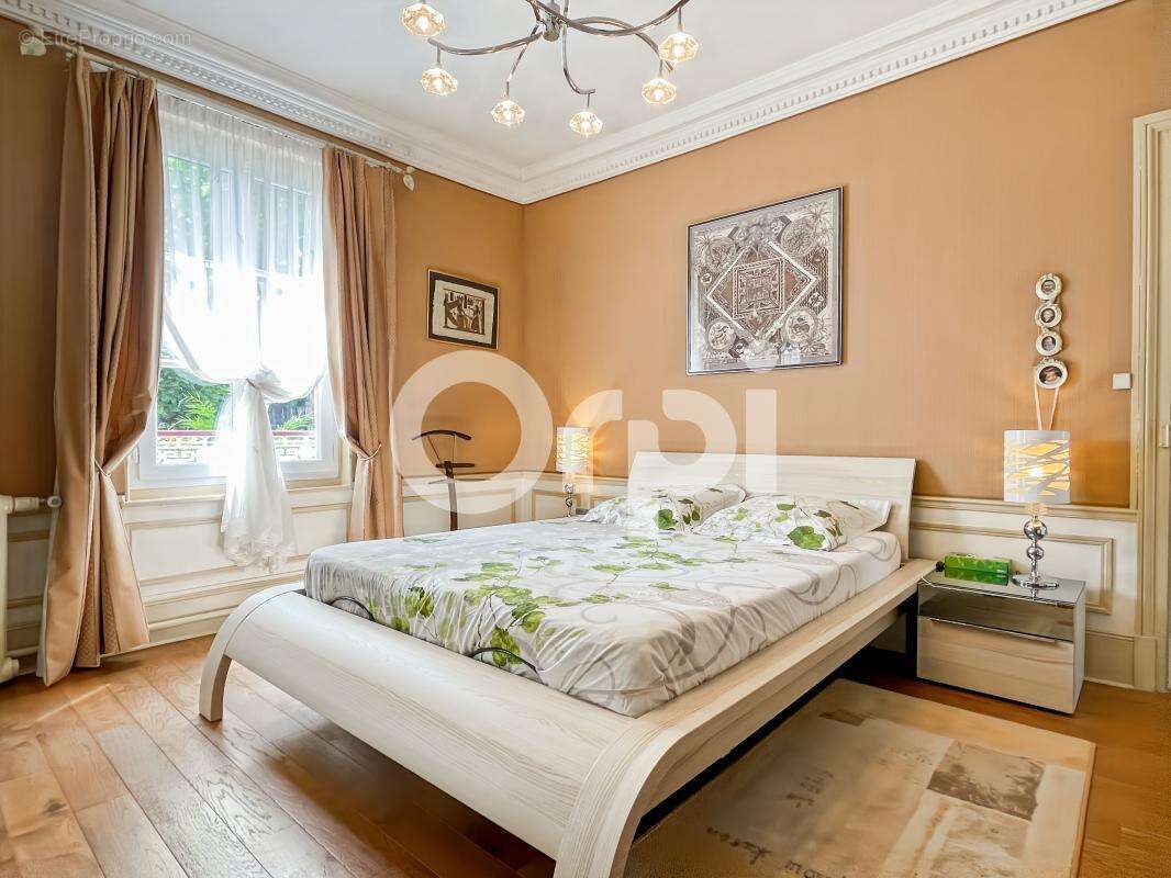 Maison à EZY-SUR-EURE