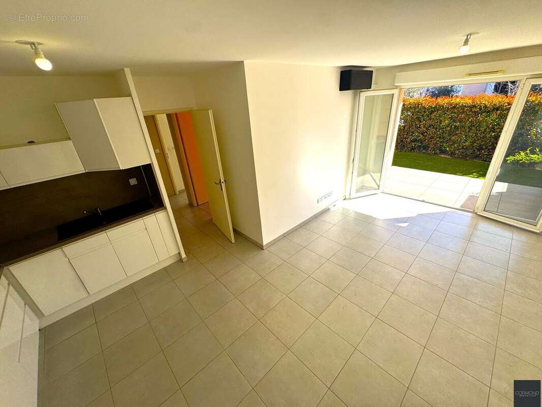 Appartement à HYERES