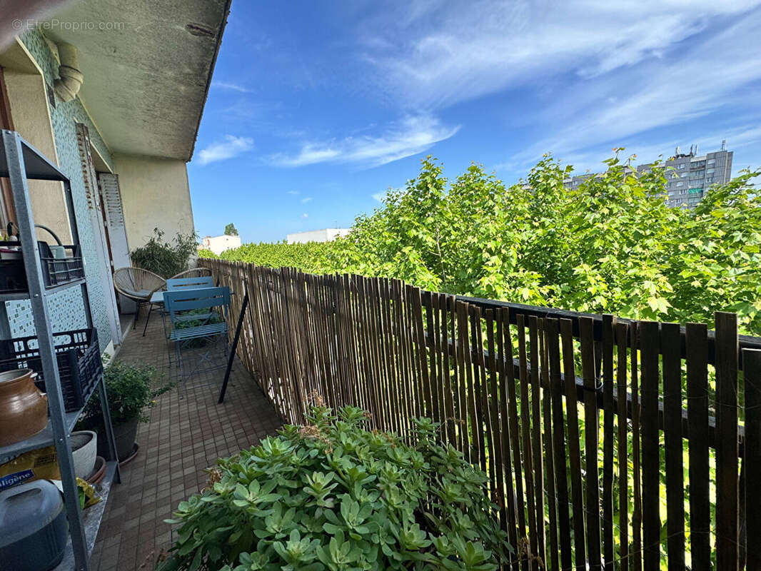 Appartement à MONTREUIL
