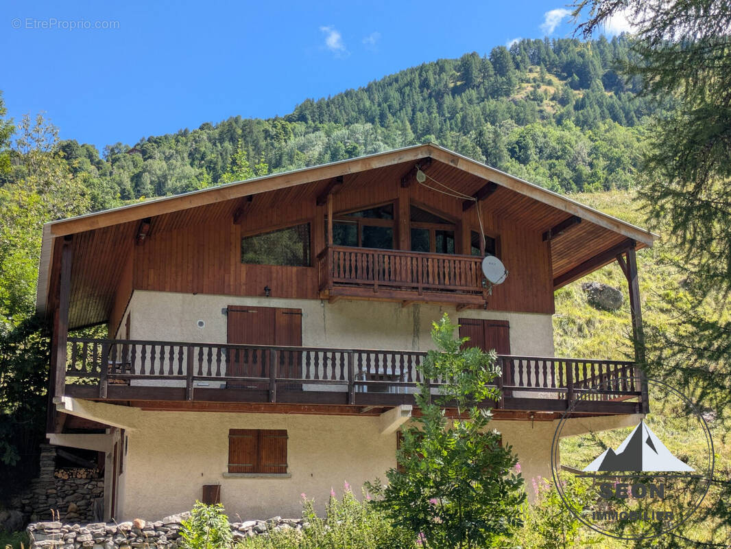 Appartement à PEISEY-NANCROIX