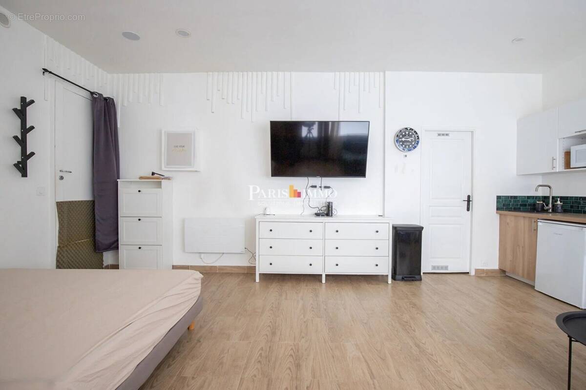 Commerce à PARIS-18E