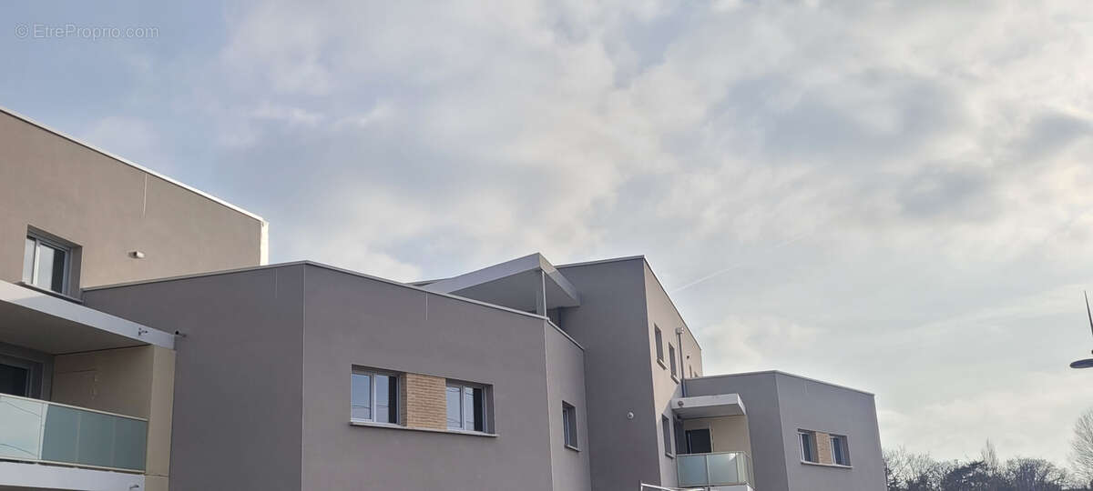 Appartement à AUZEVILLE-TOLOSANE