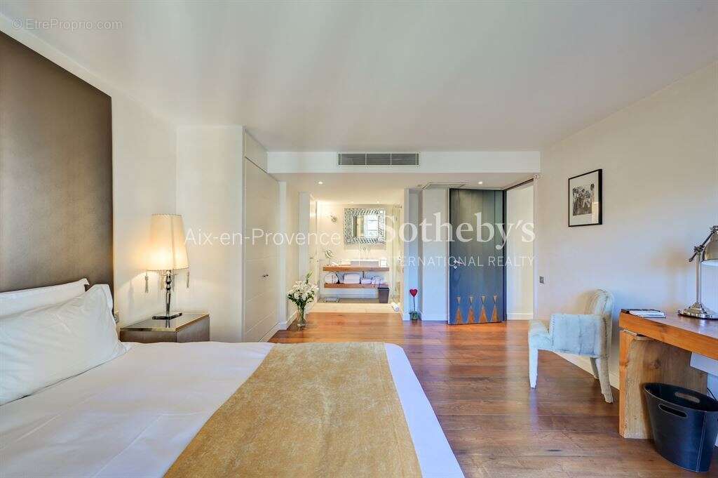 Maison à AIX-EN-PROVENCE