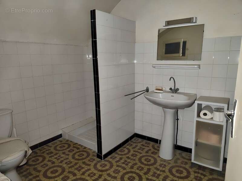 Maison à LA TOUR-SUR-ORB