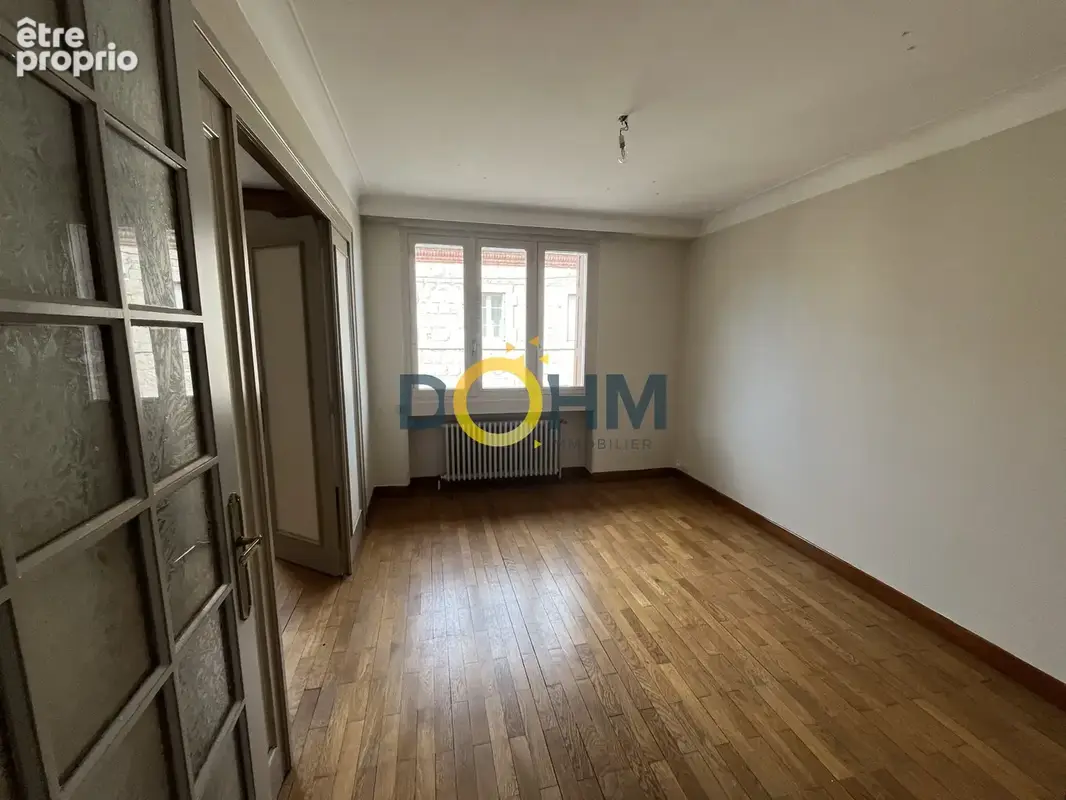 Immeuble de rapport 4 appartements et 4 garages centre st-bonnet-le-chateau - photo 16