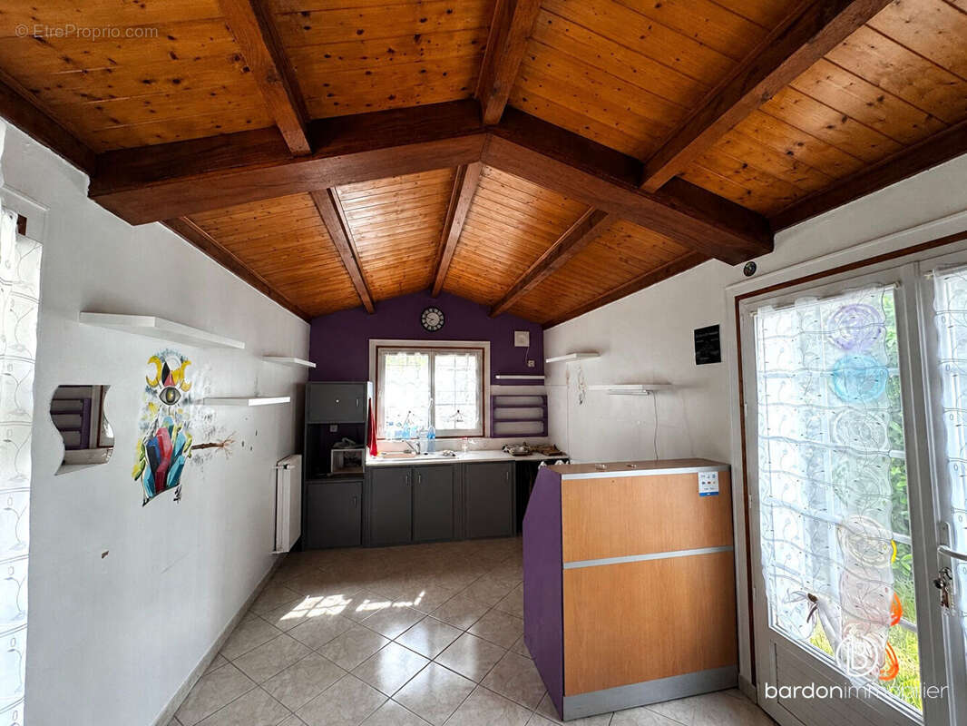 Maison 7 pièces  -147 m² - Environnement calme - photo 11