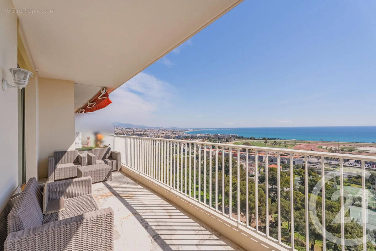 Appartement à CAGNES-SUR-MER