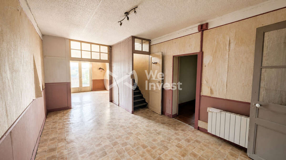 Maison 121 m² à Teloche  - photo 2