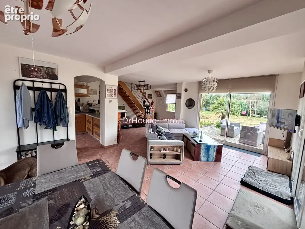 Maison 134 m² à Le Folgoet  - photo 1