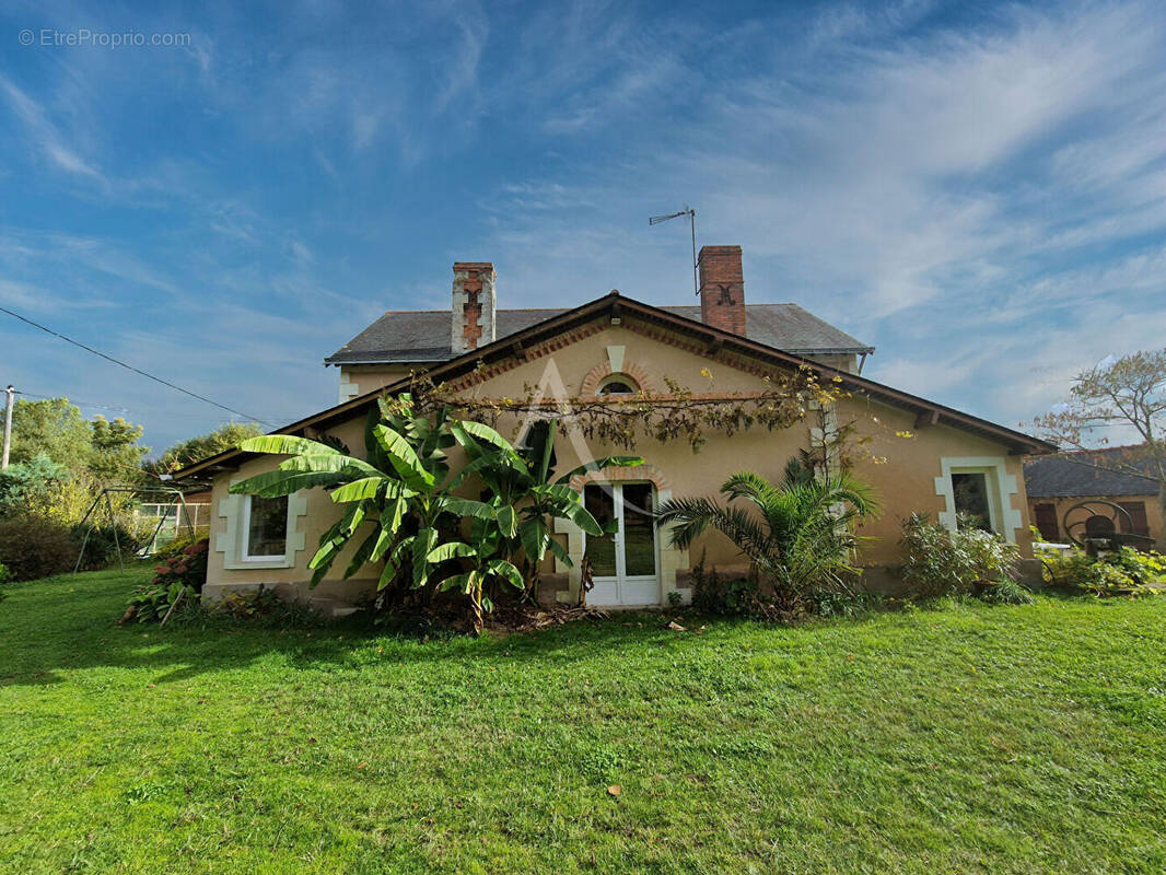 Maison à BEAUFORT-EN-VALLEE