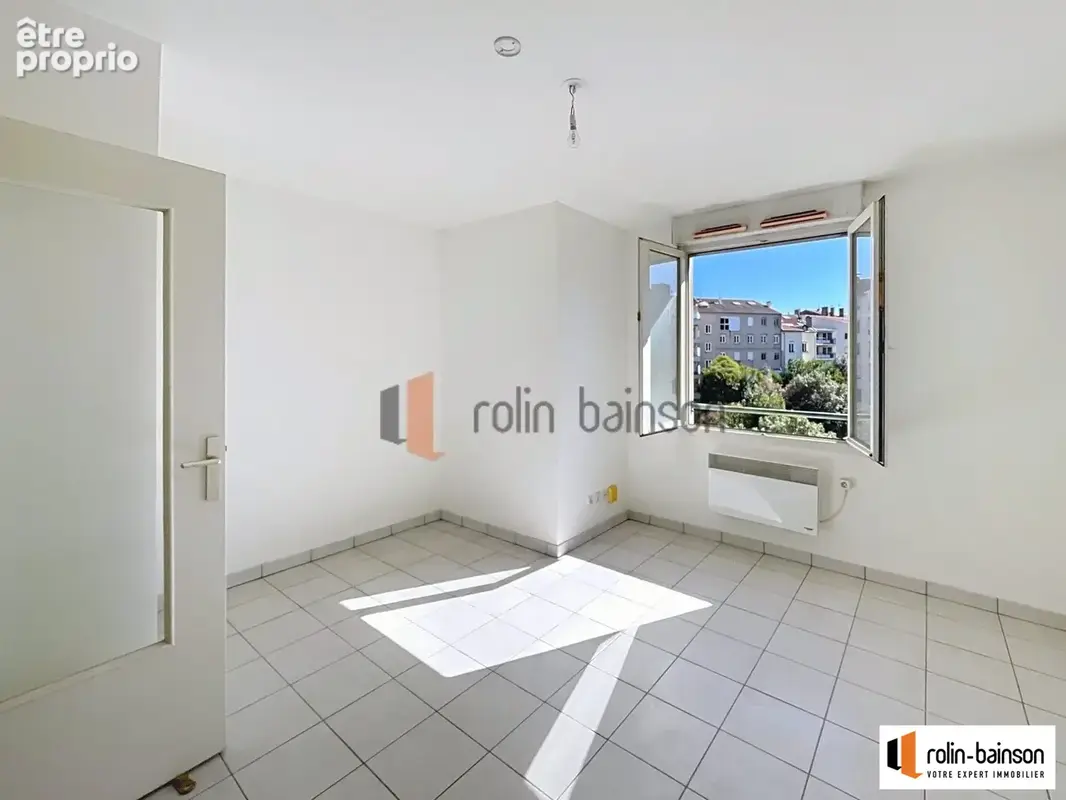 Appartement 1 pièce 21 m² à vendre à Villeurbanne (69100) - photo 3