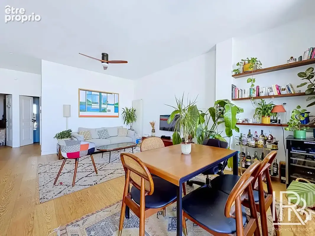 Appartement à Marseille-7e  - photo 6