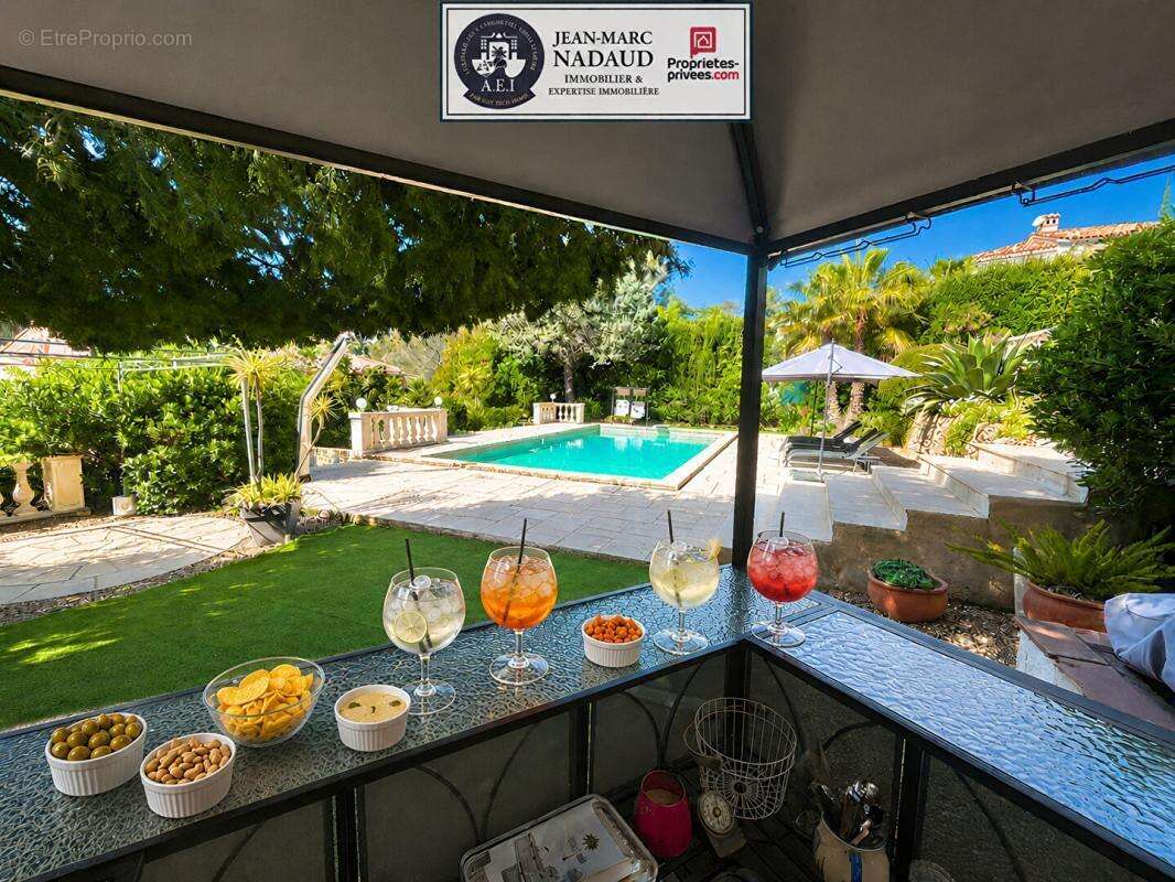 Villa Familiale  T2/T3 + T4 avec piscine ,vue Mer, sans vis à vis - photo 6