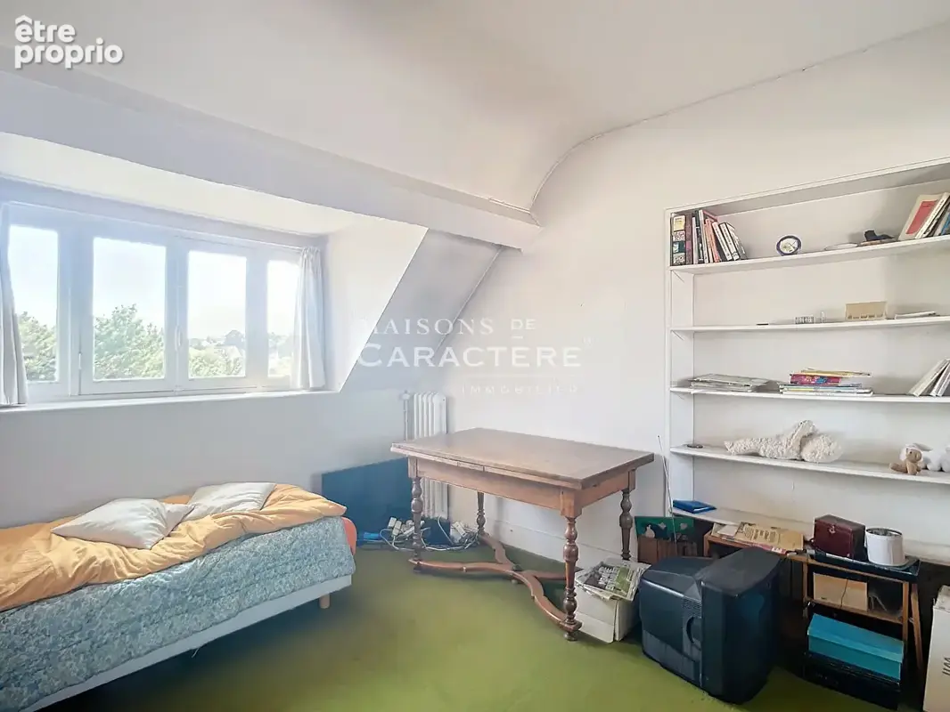 Maison d'époque au jardin extraordinaire de 1400m2 au coeur de ville - photo 13