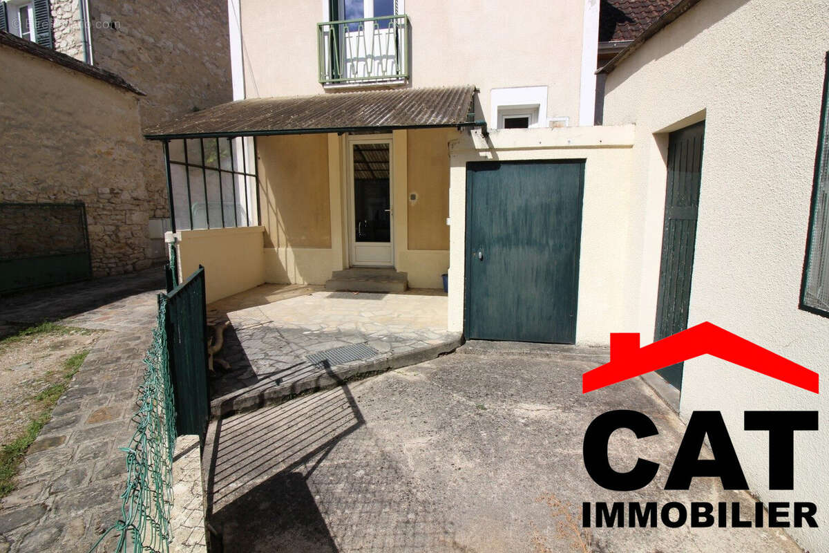 Maison à MORET-SUR-LOING