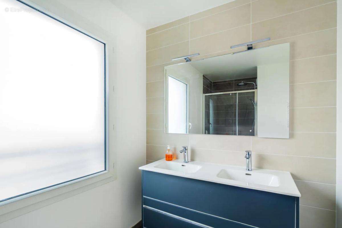 Appartement à SAINT-JULIEN-EN-GENEVOIS