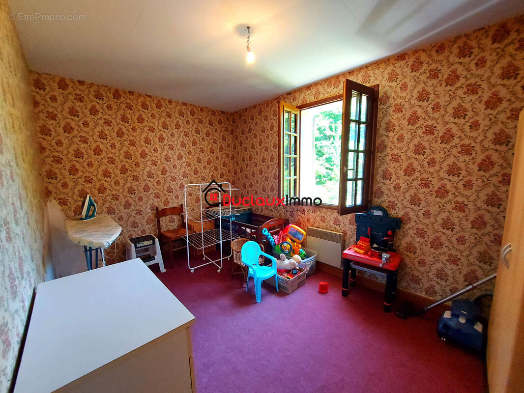 Maison individuelle 4 chambres sur un beau terrain - photo 13