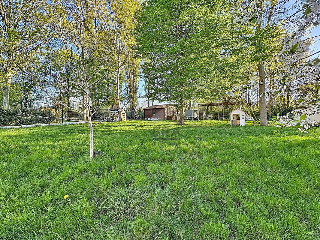 Maison à DAMMARIE-LES-LYS