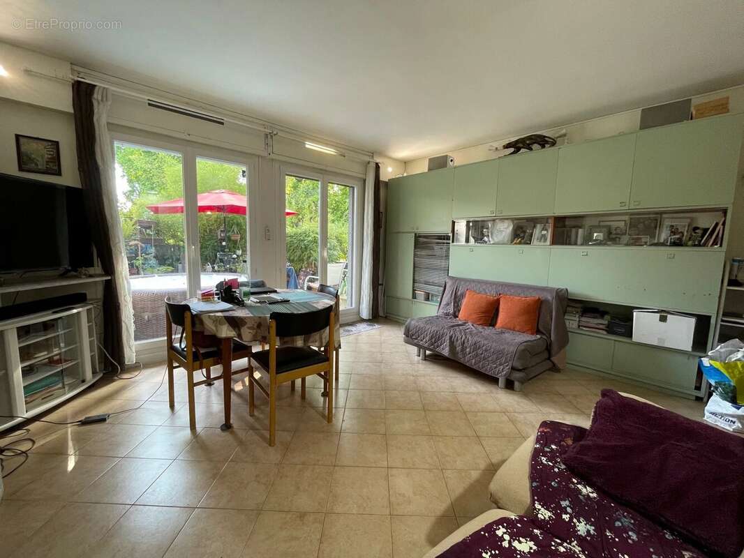 Appartement à VILLEMOMBLE