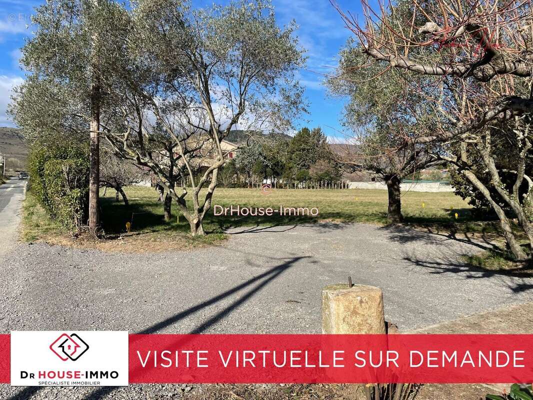 Terrain à ALBA-LA-ROMAINE