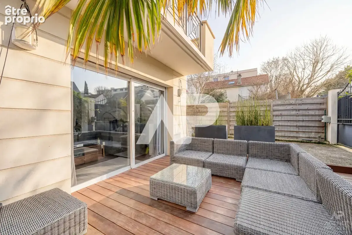 Maison Rueil Malmaison 7 pièce(s) 192 m² - photo 4