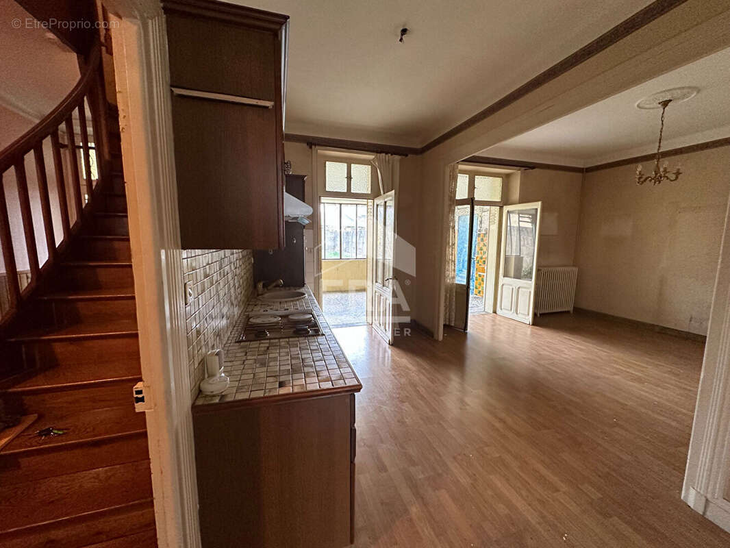 Maison à SAINT-MAUR