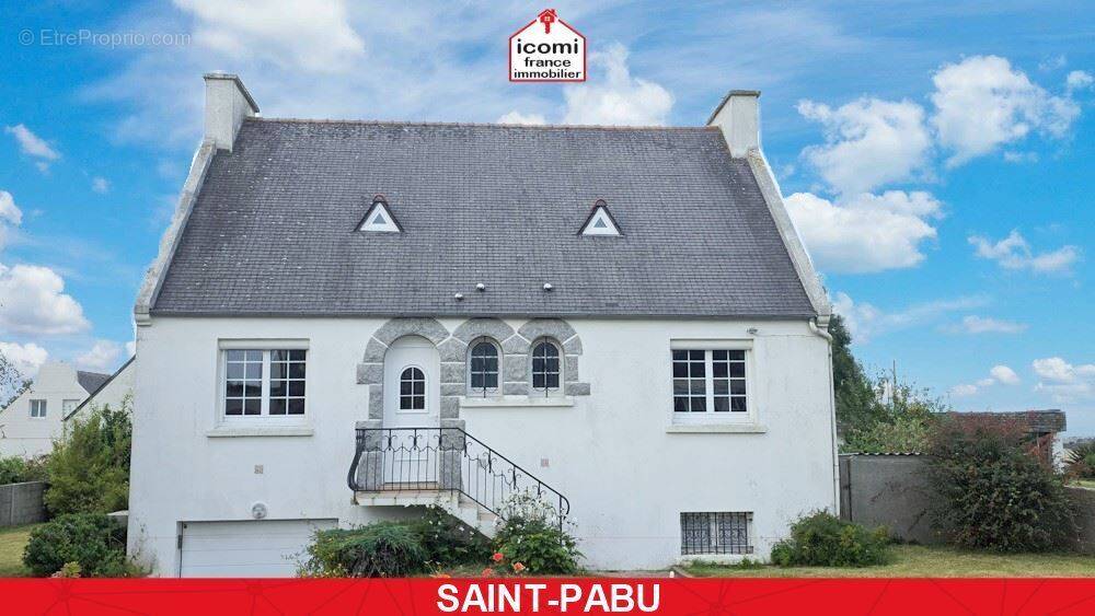 Maison à SAINT-PABU