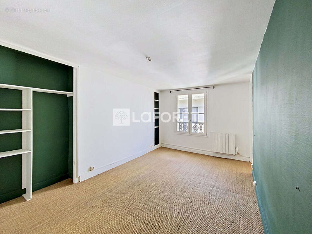 Appartement à PARIS-8E
