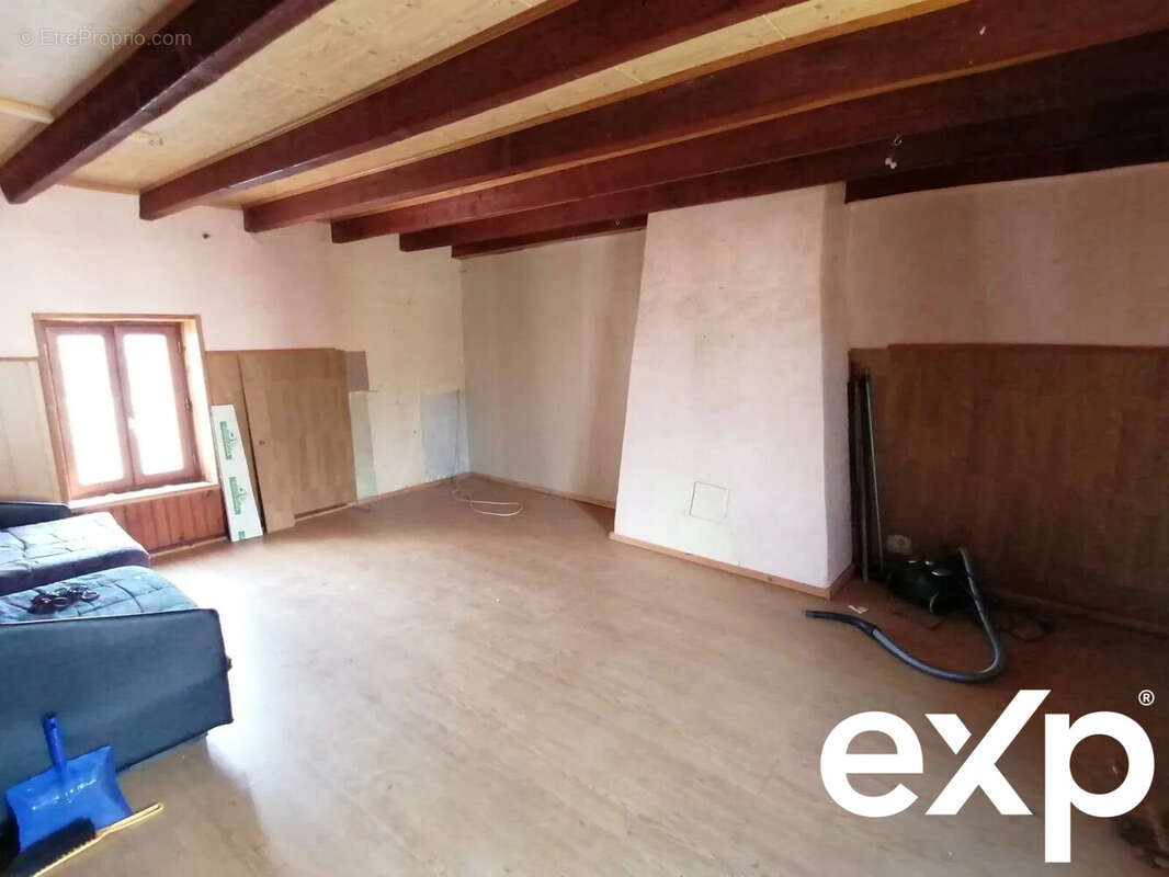 Maison à SAINT-MAURICE-LA-SOUTERRAINE