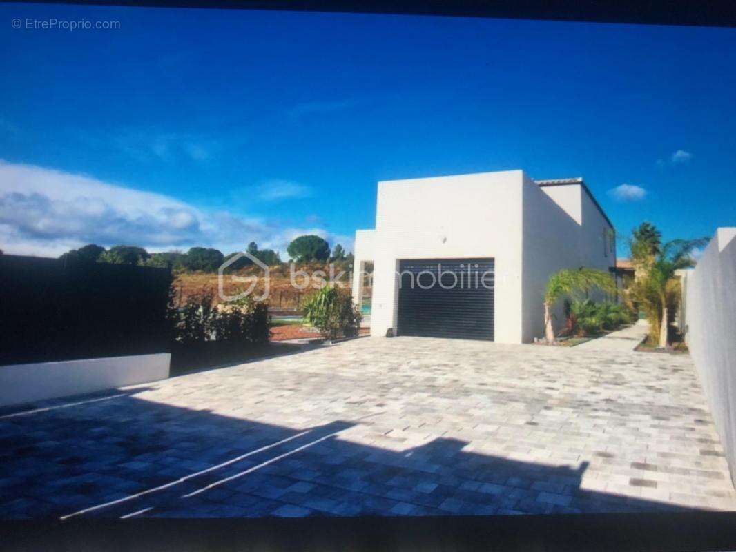 Maison à CESSENON-SUR-ORB