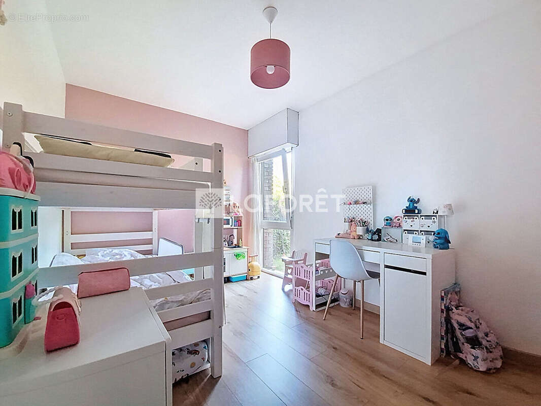 Maison à VERNEUIL-SUR-SEINE