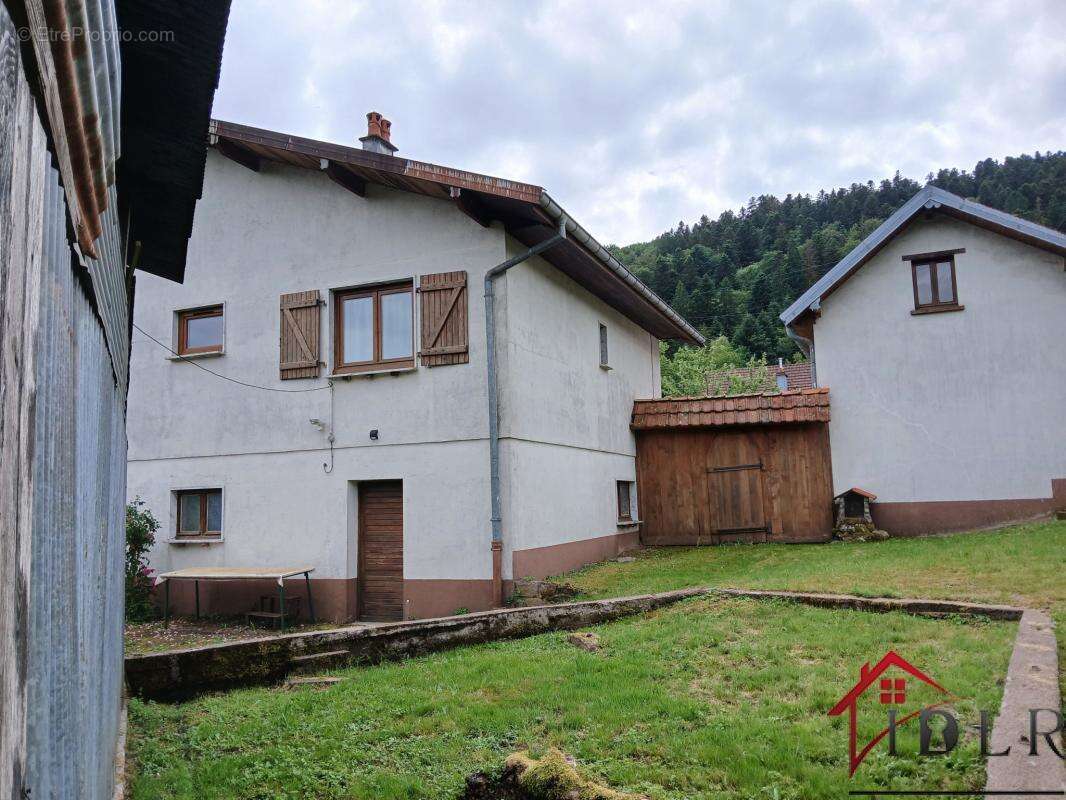 Maison à SERVANCE