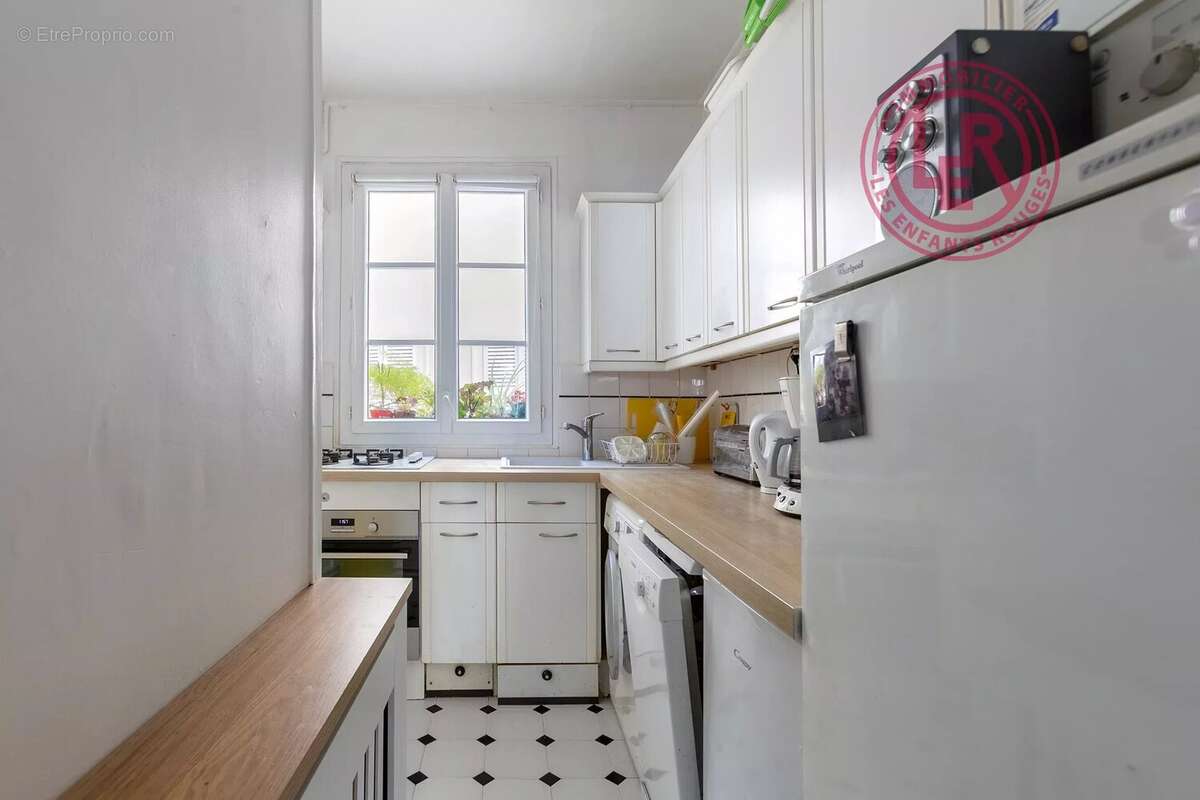 Appartement à PARIS-11E