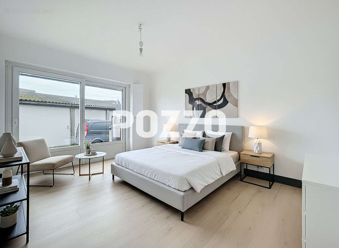 Appartement à DONVILLE-LES-BAINS