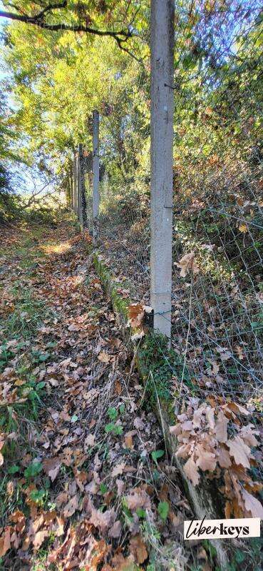 Terrain à LESCURE-D&#039;ALBIGEOIS
