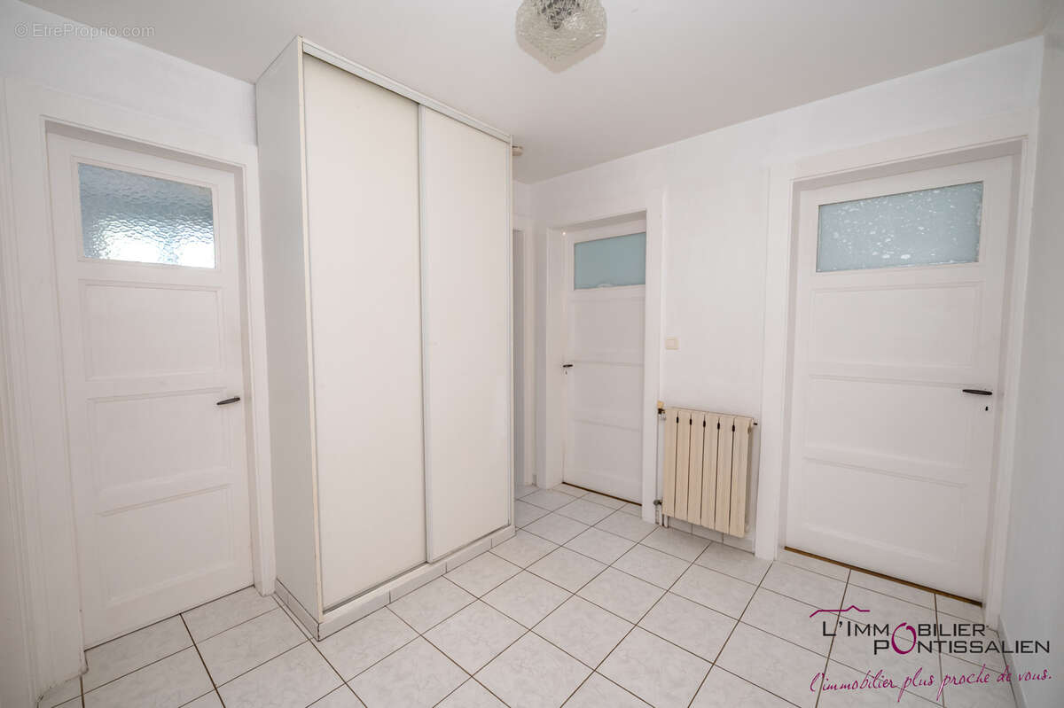 Frasne : t3 avec garage - photo 23