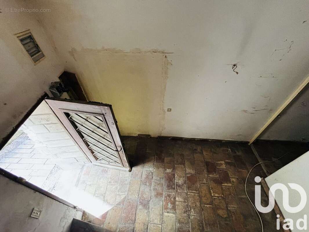 Photo 3 - Maison à ARAMON