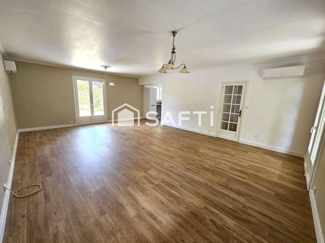 Photo 5 - Maison à TRELISSAC