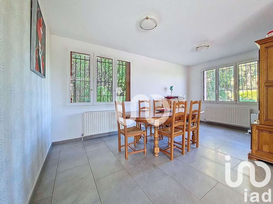 Photo 7 - Maison à SAINT-JEAN-LES-DEUX-JUMEAUX