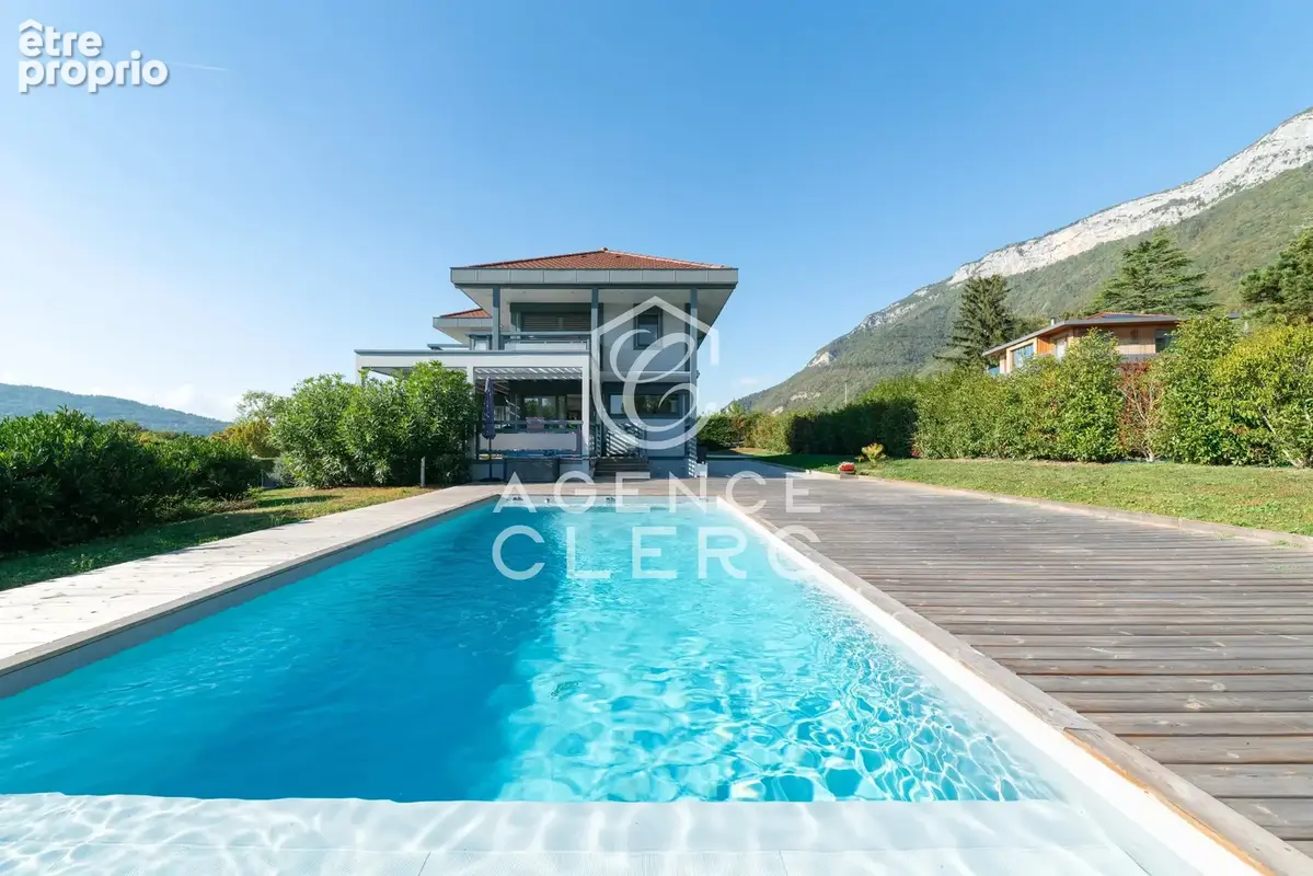 Veyrier-du-Lac,  villa contemporaine  proche et vue lac - photo 11