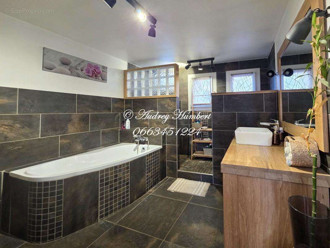 Maison à VILLENEUVE