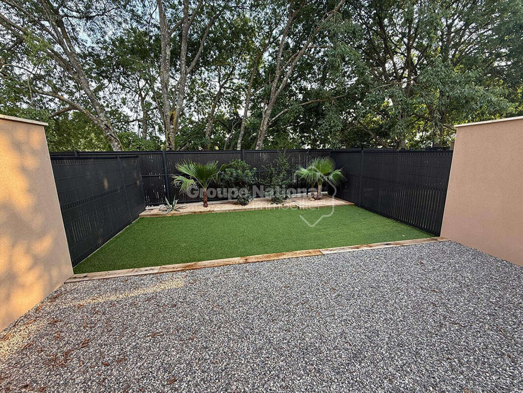 Maison à VINON-SUR-VERDON