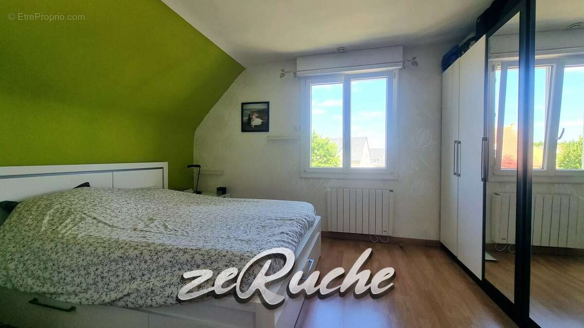 Maison à EVRECY