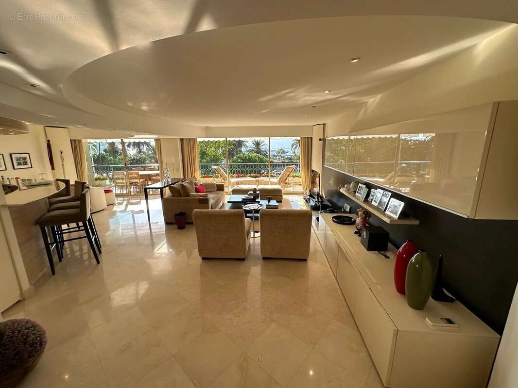 3 pieces croisette proche palm beach avec parking - photo 7