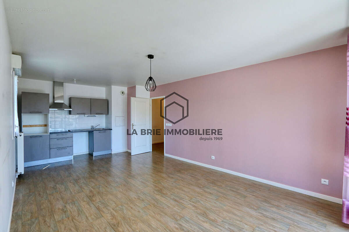 Appartement à VILLECRESNES