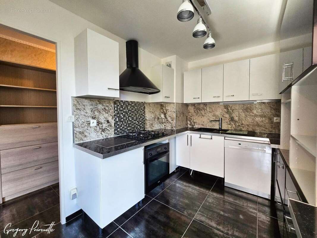 Photo 8 - Appartement à LA GARDE