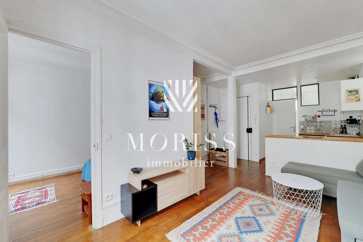 Appartement à PARIS-18E