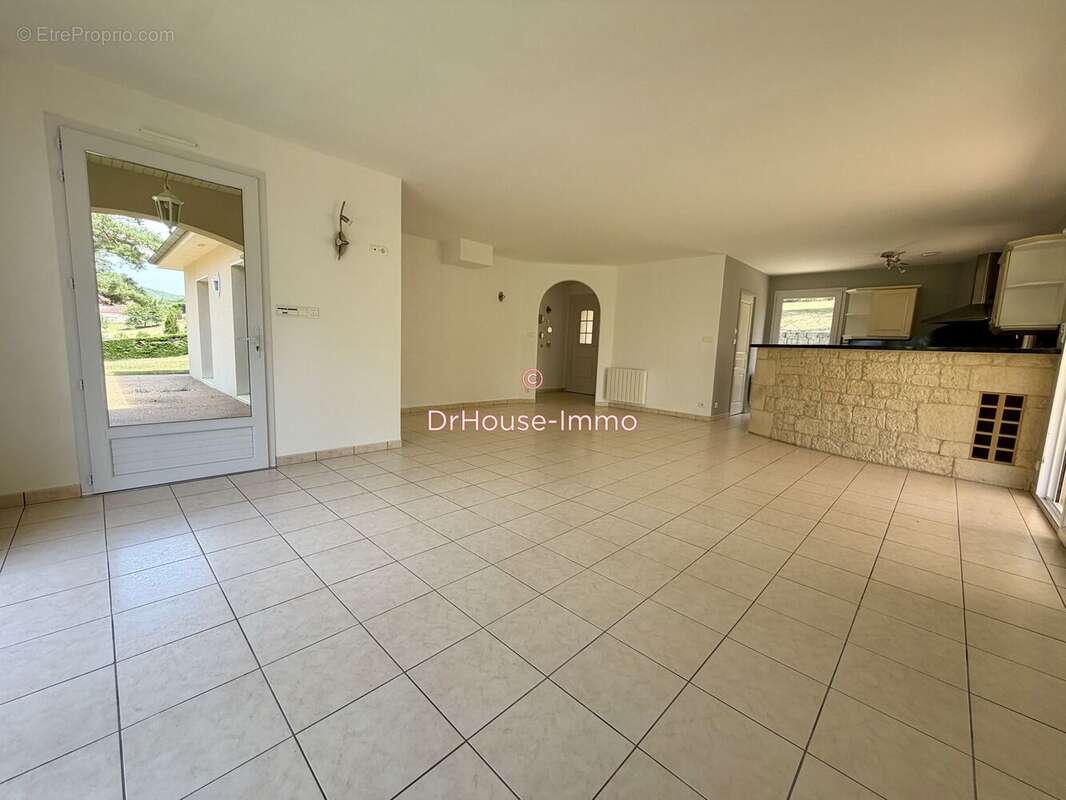 Maison 103 m² à Lissac-Sur-Couze  - photo 6